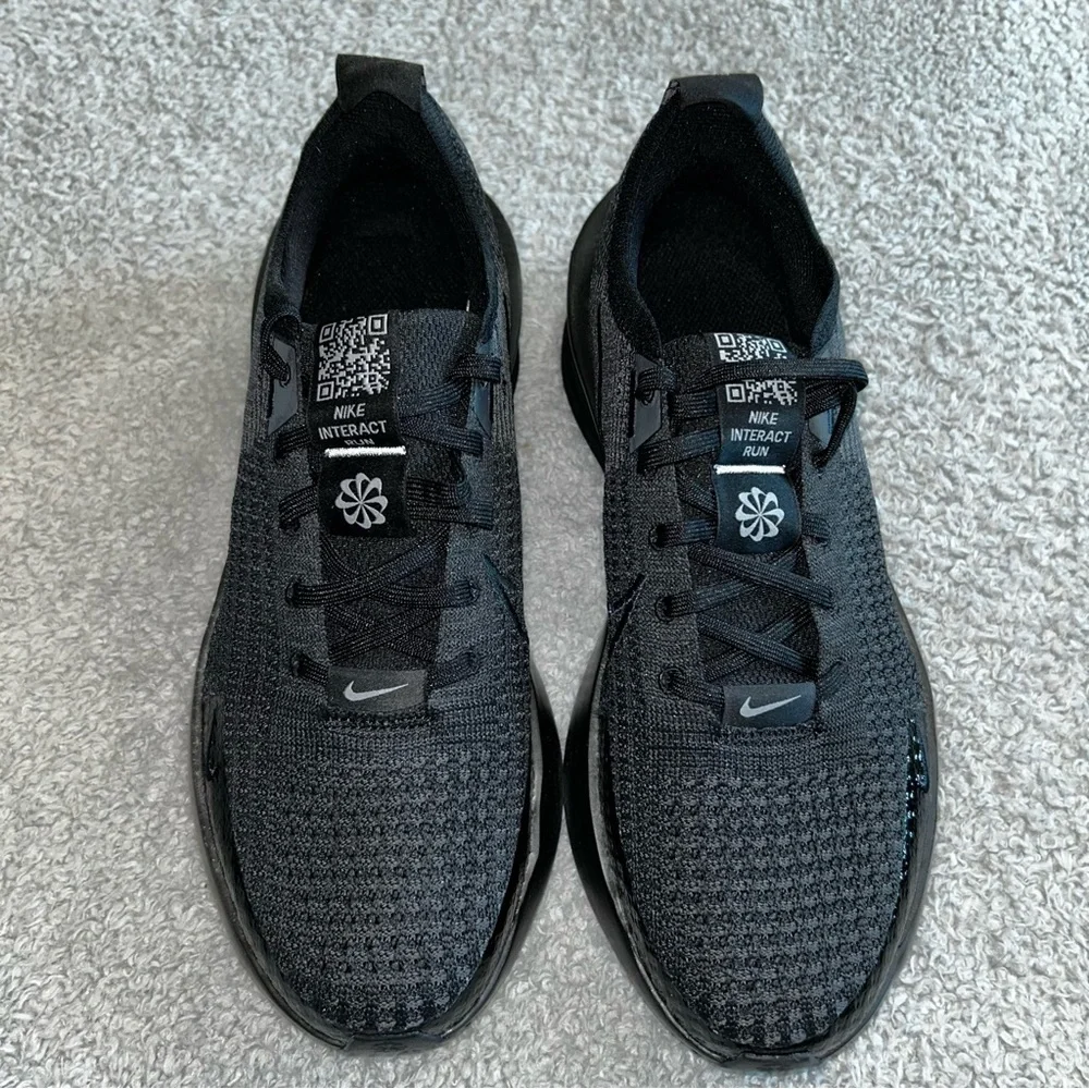 Nike Men's Interact Run SE